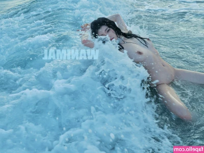 Taoliangazhai - She is my friend  ekstasse   She gets naughty if you follow her  Talk