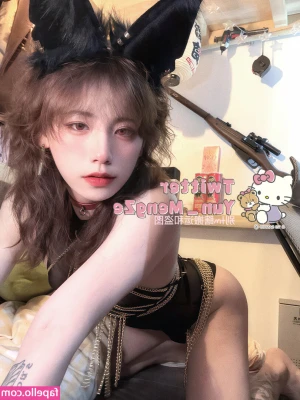 Yun_MengZe [ yun-mengze ] - Bend me over