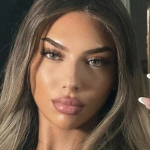 Amber Kayrouz