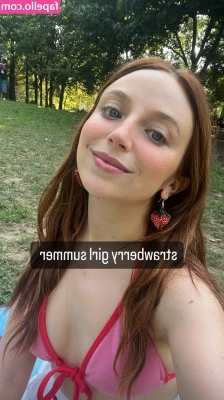 Ellie Schnitt [ ellie-schnitt ] - https://onlyfans.com/235768636/queenkayxox