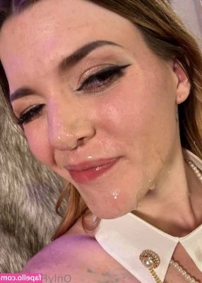 Alex Kane [ alex-kane ] - Still tired from last night 🤤
