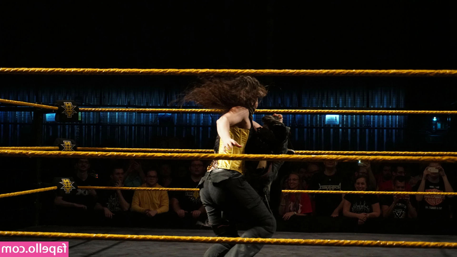 Nikki Cross [ nikki-cross ] - When my eyes roll back and the orgasms hit 🤪
