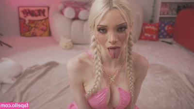 bunnydollstella - Recognize her?  New video soon...