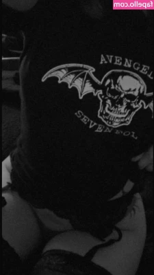 baphomet333 - Say hi if you eat ass! I'm waiting so patiently 😈🍑👅
