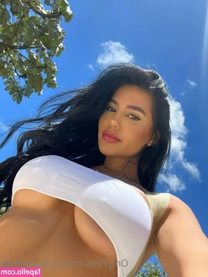 María Alejandra Q [ mara-alejandra-q ] - Woke up soooo wet, swollen and horny!!! 😳