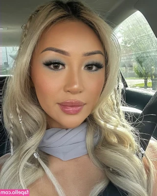Jess Valencia [ jess-valencia ] - Titty massage needed after such a long day