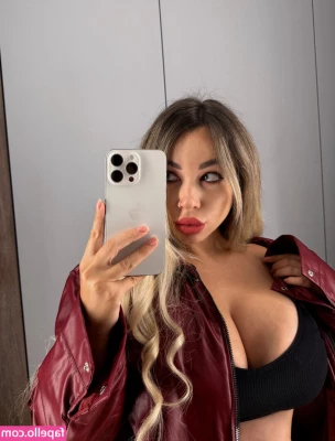 Anna Kostenko [ anna-kostenko ] - I love this dildo