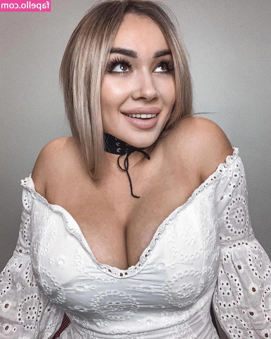 Anna Kostenko [ anna-kostenko ] - What does everyone wear to bed     I am a thong and babydoll kinda