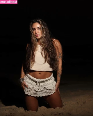 Amy Reis [ amy-reis ] - Trust that when I do anal for the 1st time  I will record it for you