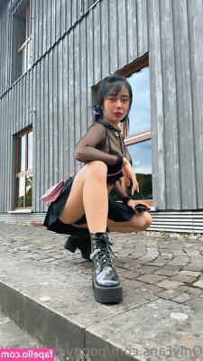 poppymeilleur999 - I’m horny as fuk I just want some hard dick inside me 😫 somebody