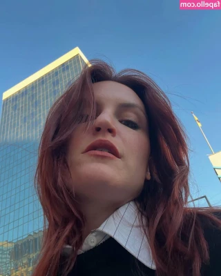 whereismuna - Hi, everybody! I'm going to visit my girlfriend until tonight. We