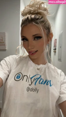 Chloxstar - Comment "RIDE ME" and TIP me if you wanna watch my 🍑 bouncing on
