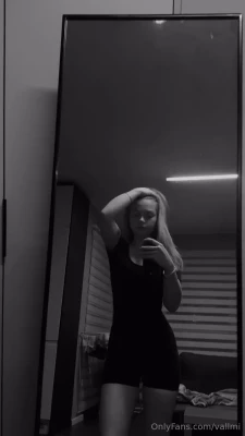 Vallmi - how about I show you some good time? 🤭