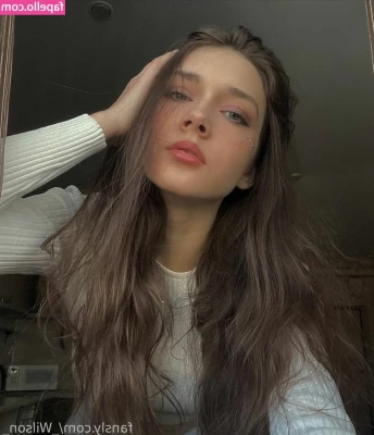 willa_wilkins_ [ willa-wilkins ] - More of this later.....? (There's a video 🕸️)