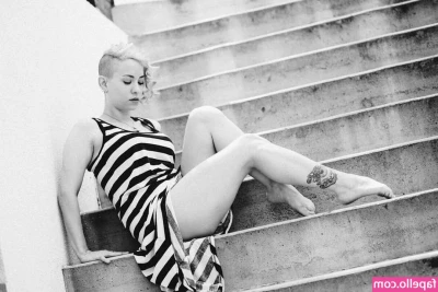 Reilly Nelson [ reilly-nelson ] - Sexting and dick rating specials today!!! DM me for pricing and
