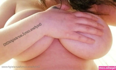 lauraleighxoxo - STOP WHAT YOU RE DOING  And let me know what is your fav sex pose in