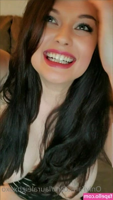 lauraleighxoxo - Happy Friday Guys ❤️ What are your plans for tonight? 😈