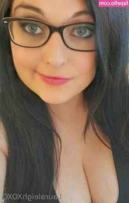 lauraleighxoxo - Has my arse got bigger