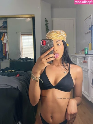 Mina Bambur [ mina-bambur-2 ] - The best representation of beauty