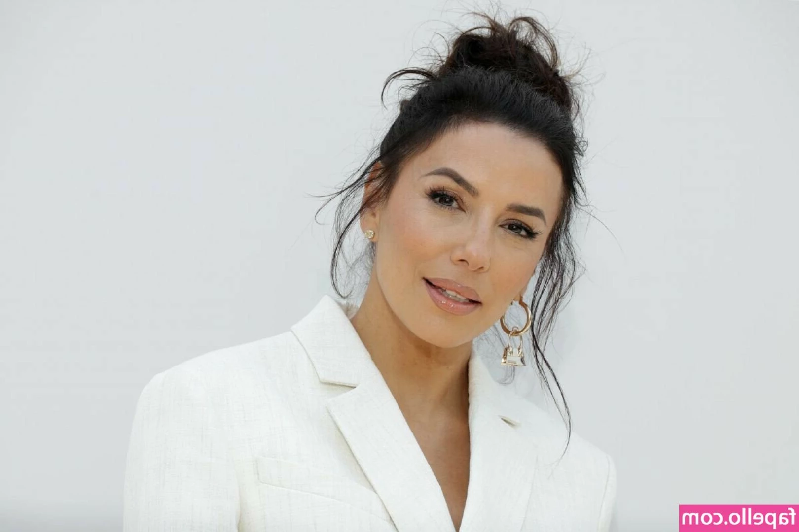Eva Longoria [ eva-longoria ] - Who loves Kwan like we do