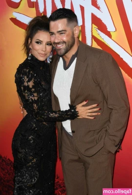 Eva Longoria [ eva-longoria ] - I have the pinkest pussy!!  This felt soooooo good!!!