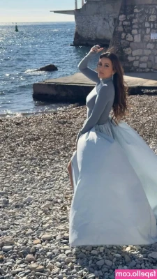 Eva Longoria [ eva-longoria ] - Do you want to see the missing part? 🔥🔥