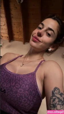 Maayan Moreno [ maayan-moreno ] - ive never been so horny in my life..... i need some dms 😈 let me
