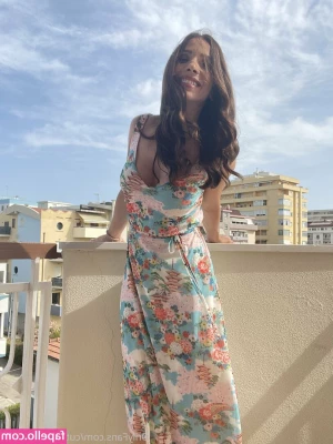 cuteherminiefree - Watch me get dressed?