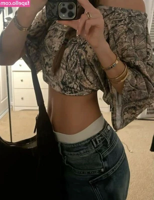 giovbraganca - Don t you just love hiking       freekookiies   https onlyfans com
