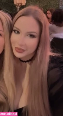 Izzy G [ izzy-g-2 ] - Few pics of backstage “VR” fucking 📽 Looks very