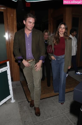 Sofia Vergara [ sofia-vergara ] - Merry Christmas eve part 1