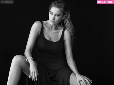 Sofia Vergara [ sofia-vergara ] - Don t you wish you could be inside instead