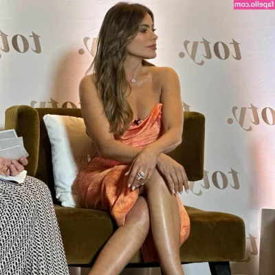 Sofia Vergara [ sofia-vergara ] - Eu fazendo meu boy chora em outra rola