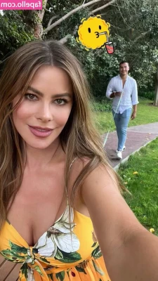 Sofia Vergara [ sofia-vergara ] - I love that clapping sound
