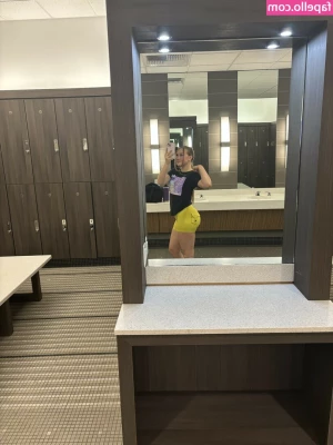 ASMRLia - nudes served all day on vday!! 🥰🥰