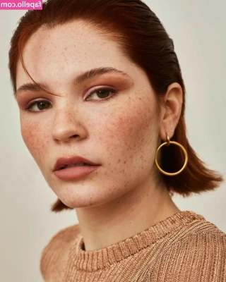 Kelsey Rose Healey [ kelsey-rose-healey ] - Come on in and let's play if you see anything you like...