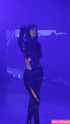 Lisa Blackpink [ lisa-blackpink ] - CUTIE'S FIRST FUCK MACHINE wowyay! getting to train my
