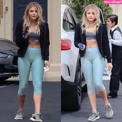 Chloe Grace Moretz [ chloe-grace-moretz ] - 𝓱𝓪𝓹𝓹𝔂 𝓹𝓲𝓮 𝓭𝓪𝔂