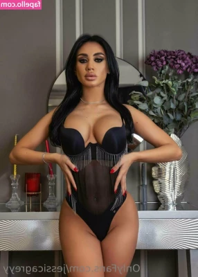 jessicagreyy - lets get lost