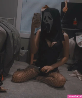 _danii_xox [ danii-xox ] - Send a tip to where it says in my pinned post for a video of me