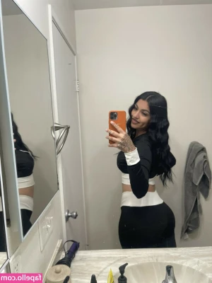 bluntedbetty - sucking huge cock and get horny🤪