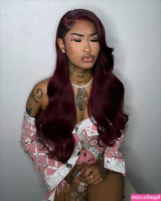 MingLuanli - Red is my favorite color, what's yours? 💋