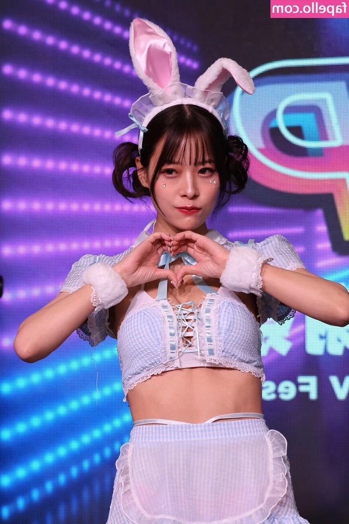 Nana Yagi [ nana-yagi ] - just a reminder - if you don t do anything today but jerk off to my