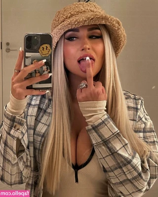 Nikita Sullivan [ nikita-sullivan ] - I wanna see you get wild for me