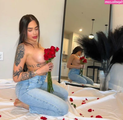 TuFavorita [ tufavorita-1 ] - Lay up on me 🥰