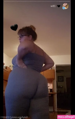 fatassgoddess - I love driving and enjoying the nature around me🚗💗