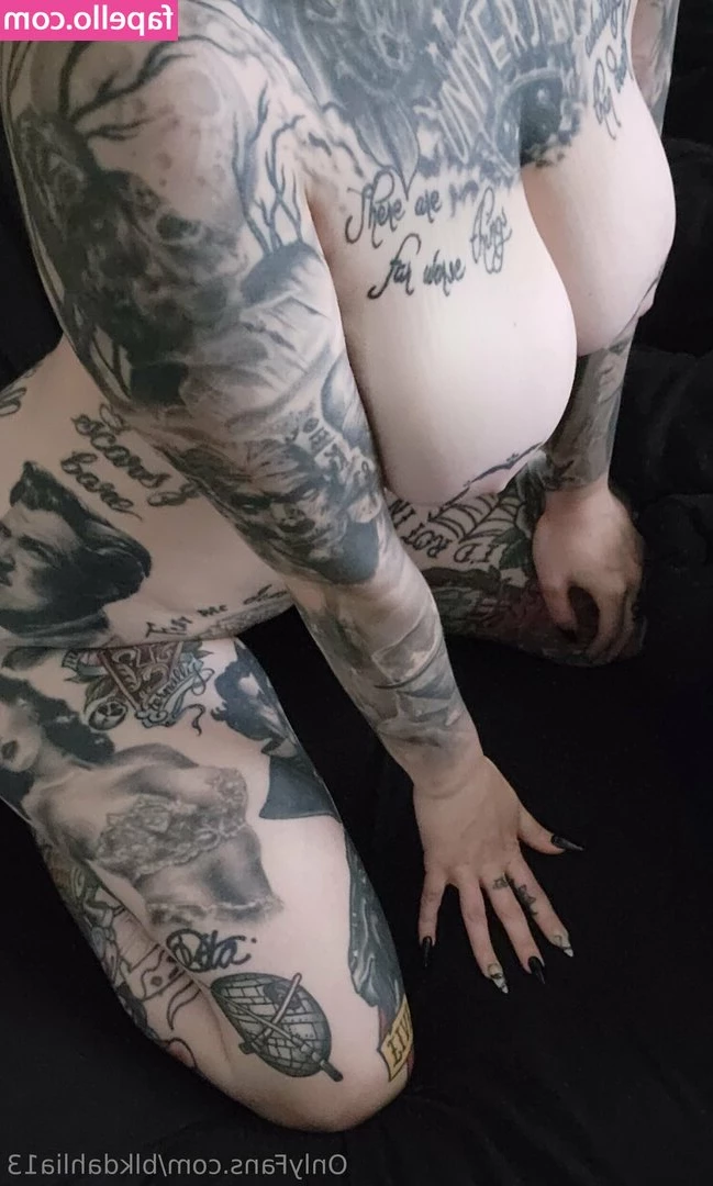 blkdahlia13 - Breakfast is ready