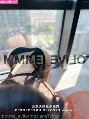 imOlive - The best orgy to ever exist? 1 girl....5 guys are you In N Out?