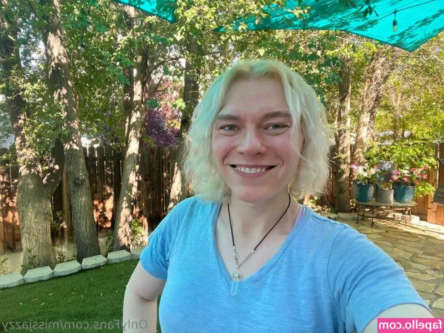 Missjazz - Applying for my DREAM APARTMENT today! Send all those vibes we get