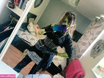 Kiwo - Send $550 so I can get this camera and take professional sexy